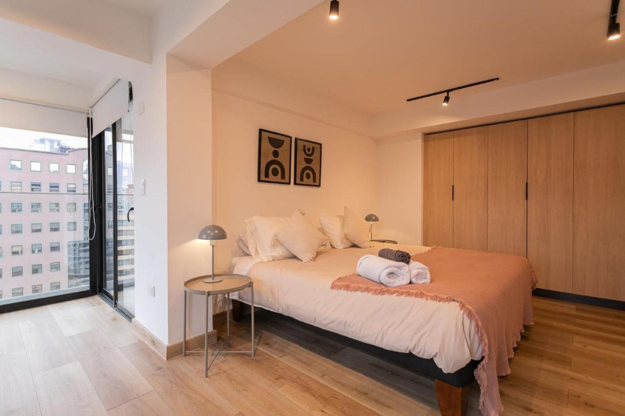 Confort y Estilo Depto 2D2B para 6 en Las Condes