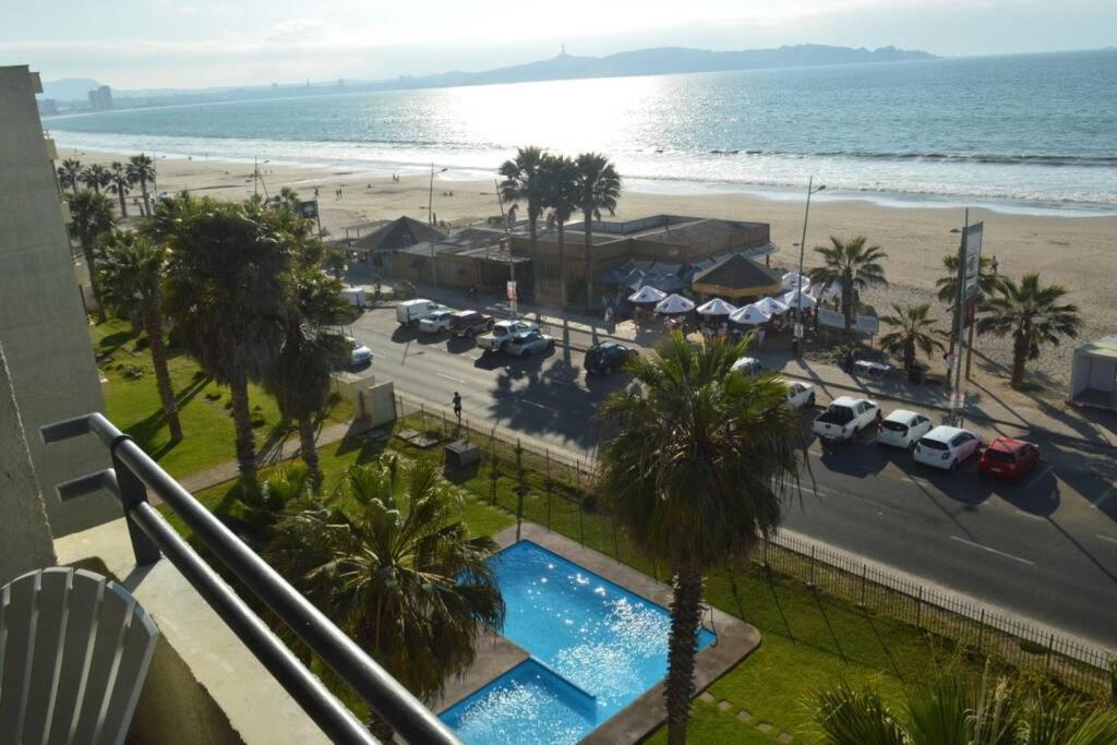 Depto 5 personas con vista al mar piscina Se permite mascotas Mac01