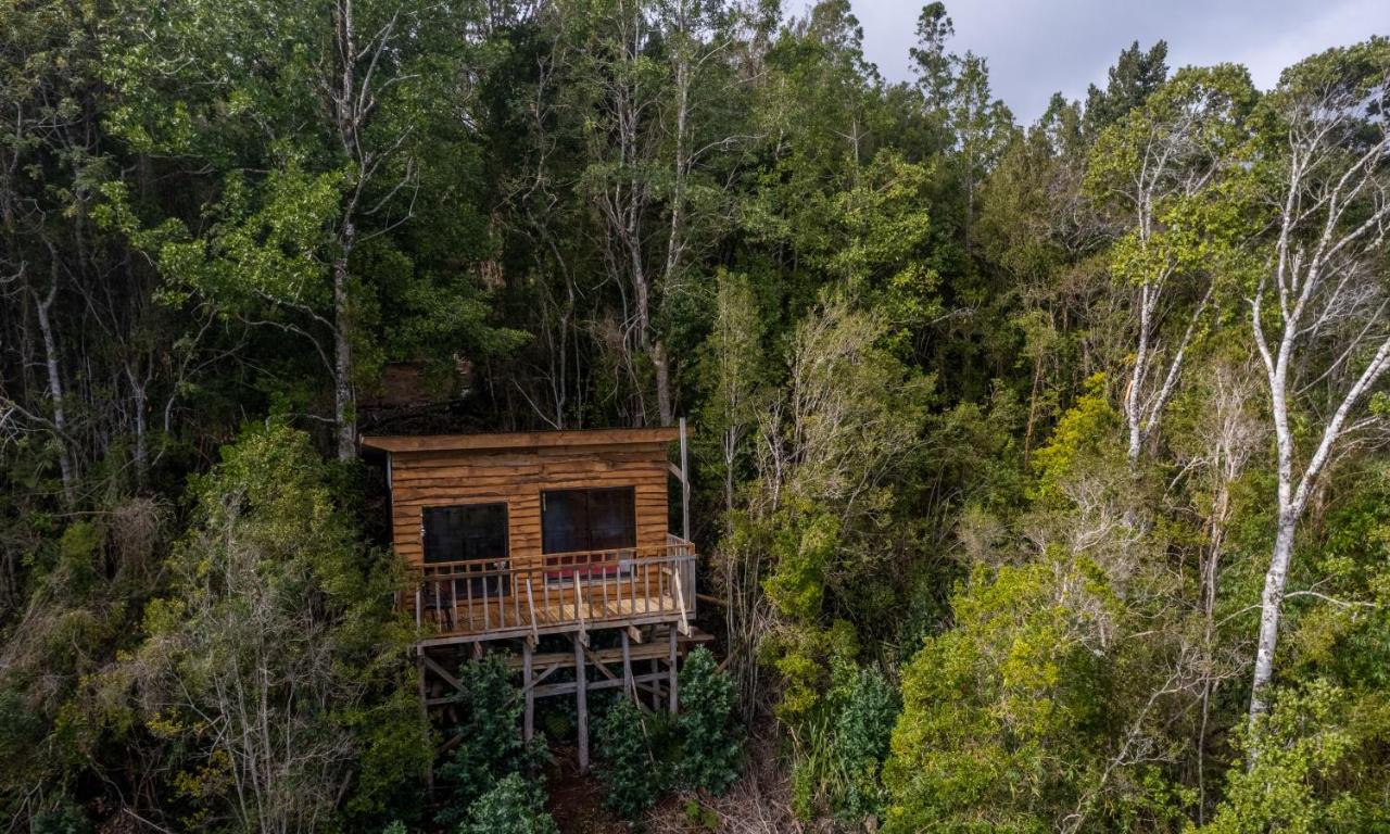 Refugio de monta�a con vista al mar