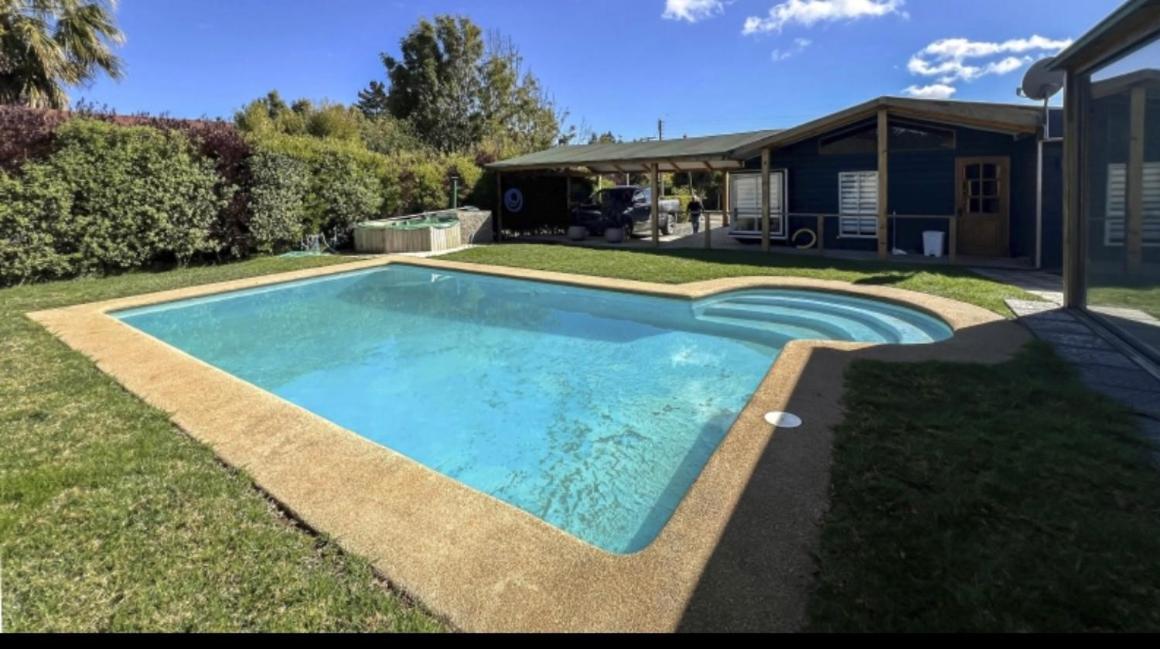 Hermosa Casa con Piscina, Tinaja y Quincho