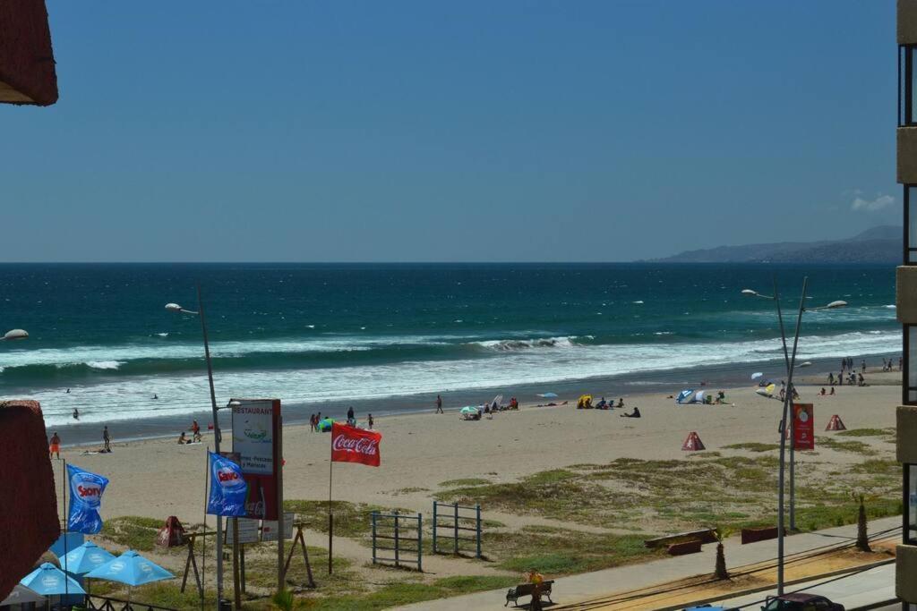 Depto frente a la playa en Av del Mar con piscina Se permiten mascotas Mc03