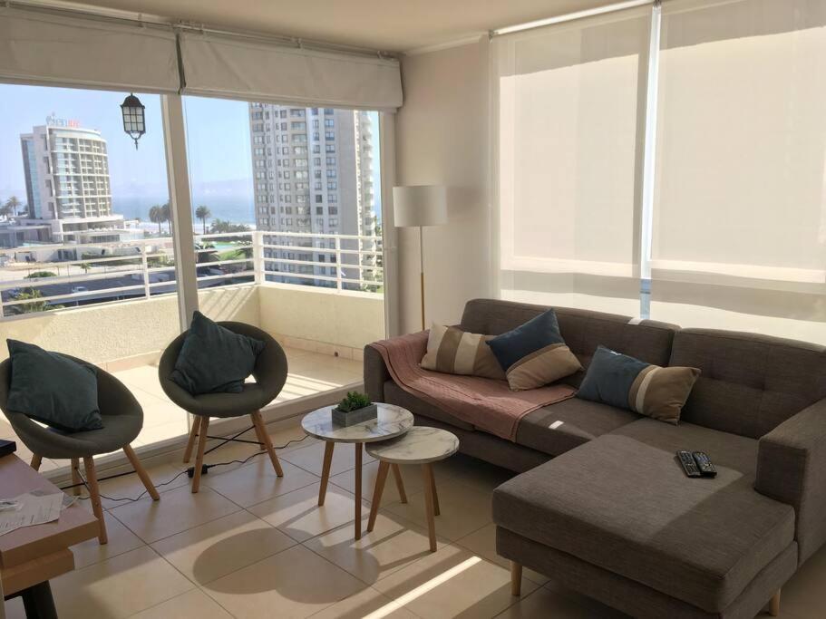 Amplio, c�modo y luminoso, a pasos del Casino