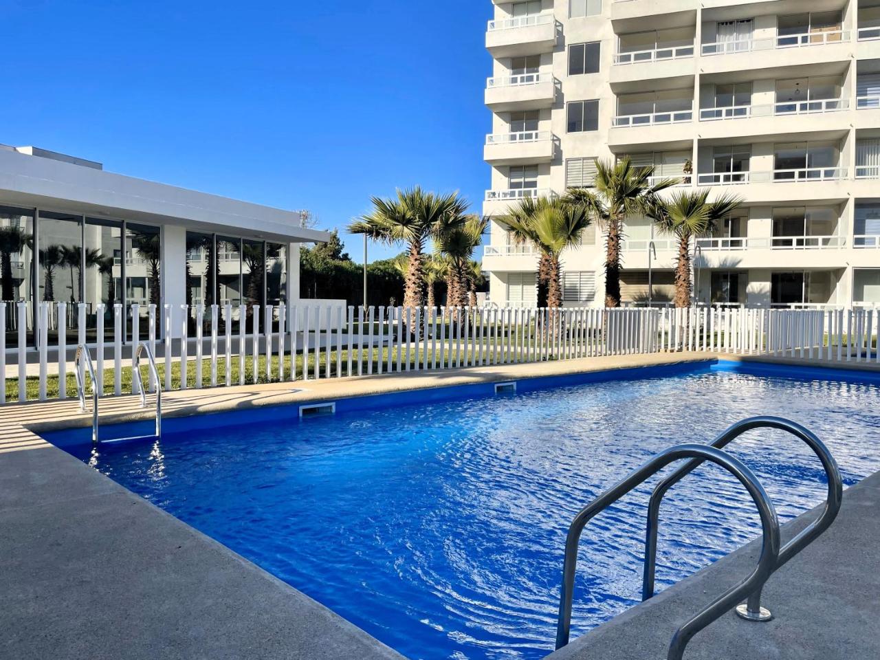 Depto cerca de playa y El Faro La Serena