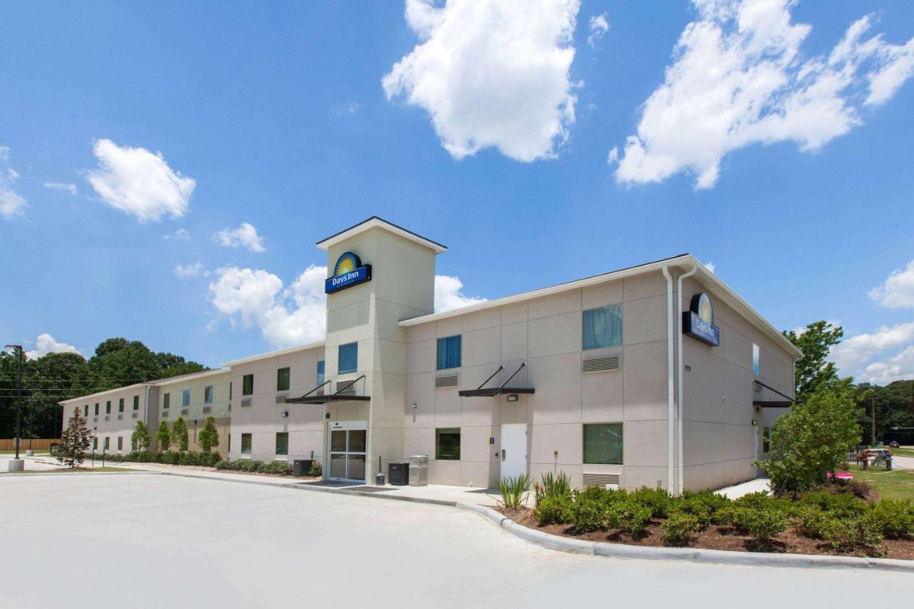 Image: Days Inn by Wyndham Baton Rouge Airport