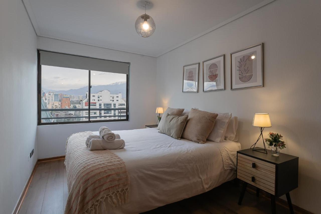 Lujo en las Condes Amplio y Deslumbrante Departamento