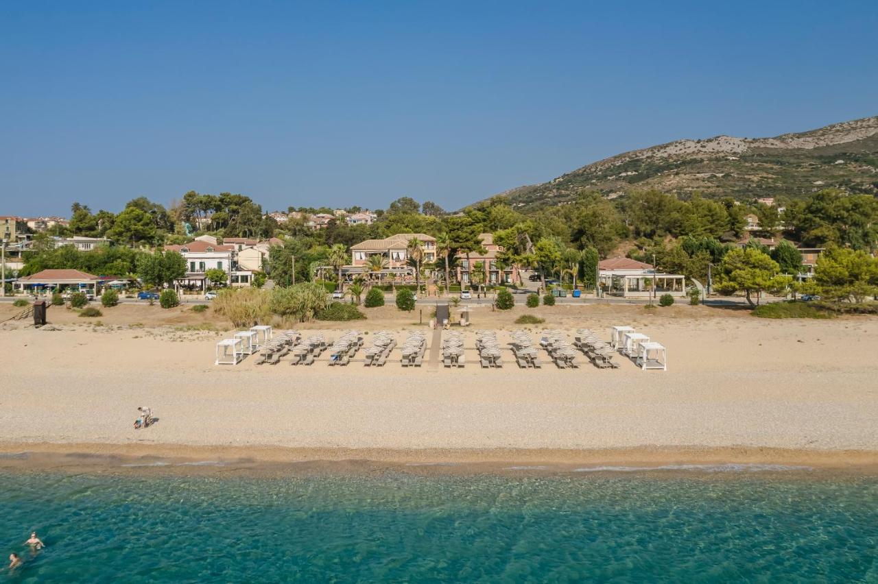 Image: Makis Hotel