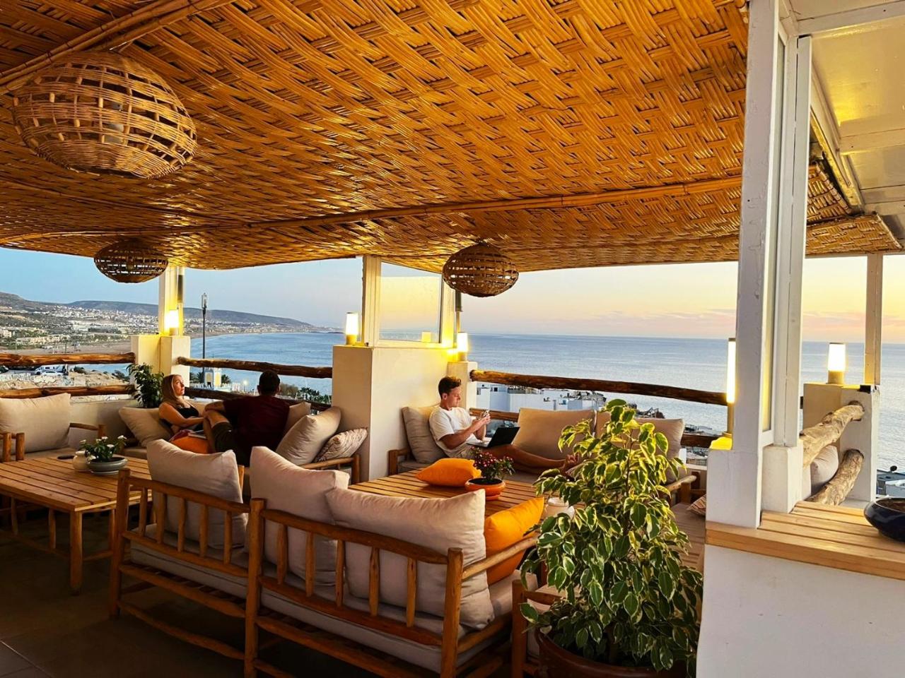 Image: BigBlue Surf Experience Hostel