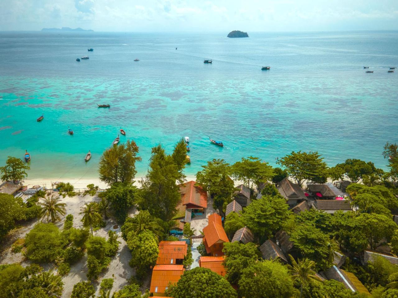 Image: Coco Beach Bungalows