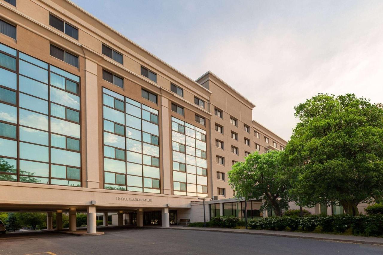 Image: Randolph Hotel Liverpool Syracuse Airport West, Trademark