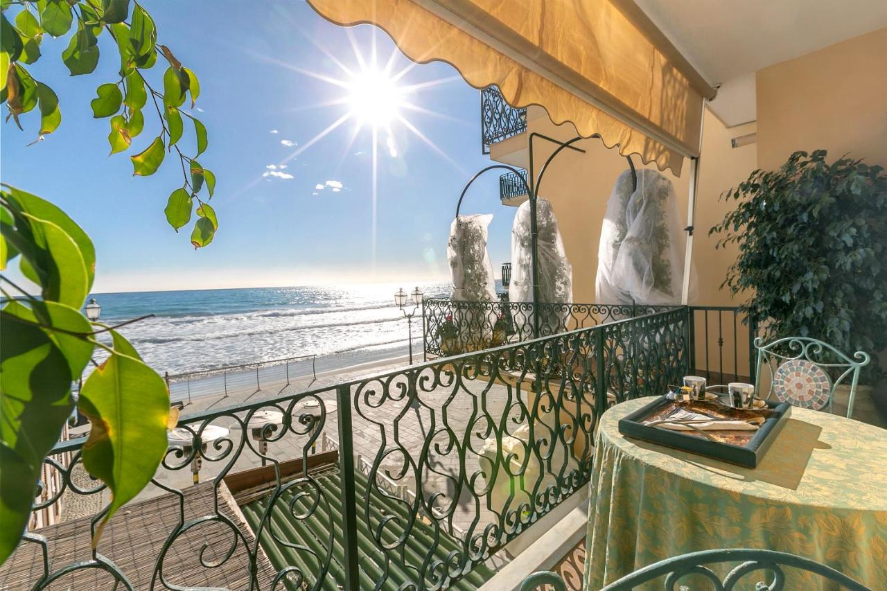 Image: B&B Da Giueli Rooms On The Seafront