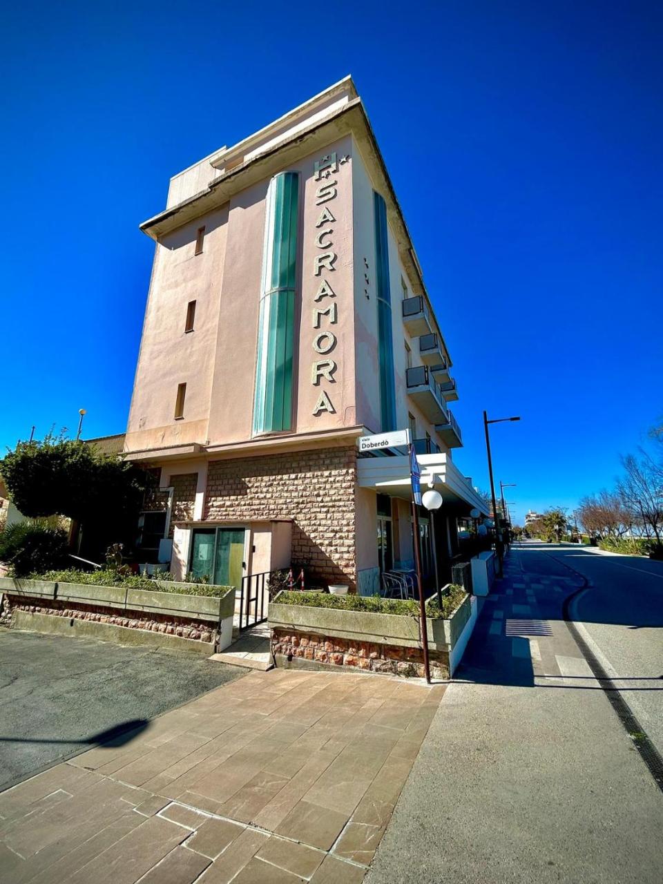 Image: Hotel Sacramora