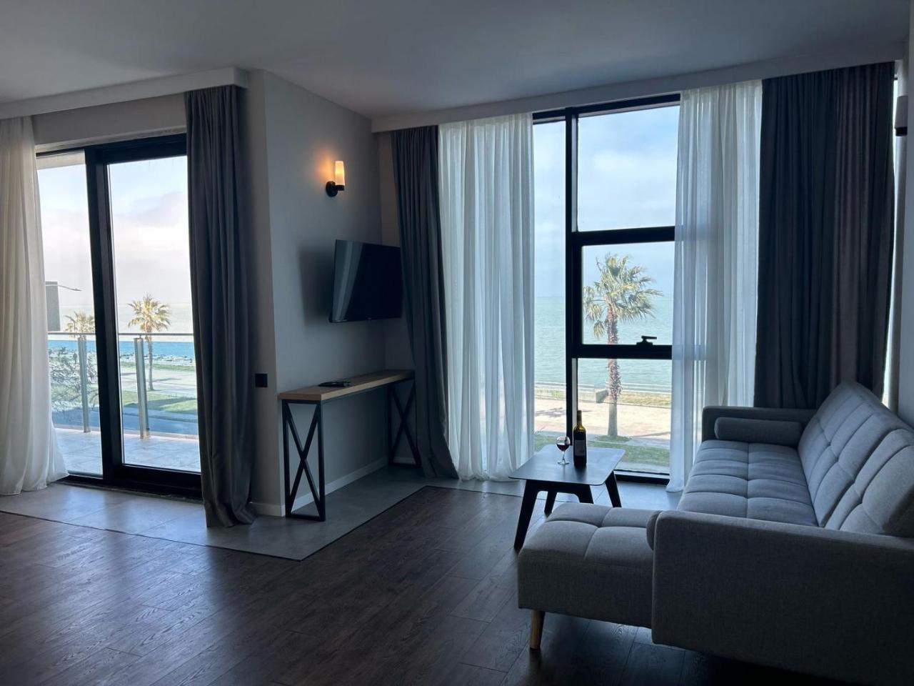 Image: Aqua Batumi Hotel & Apartments