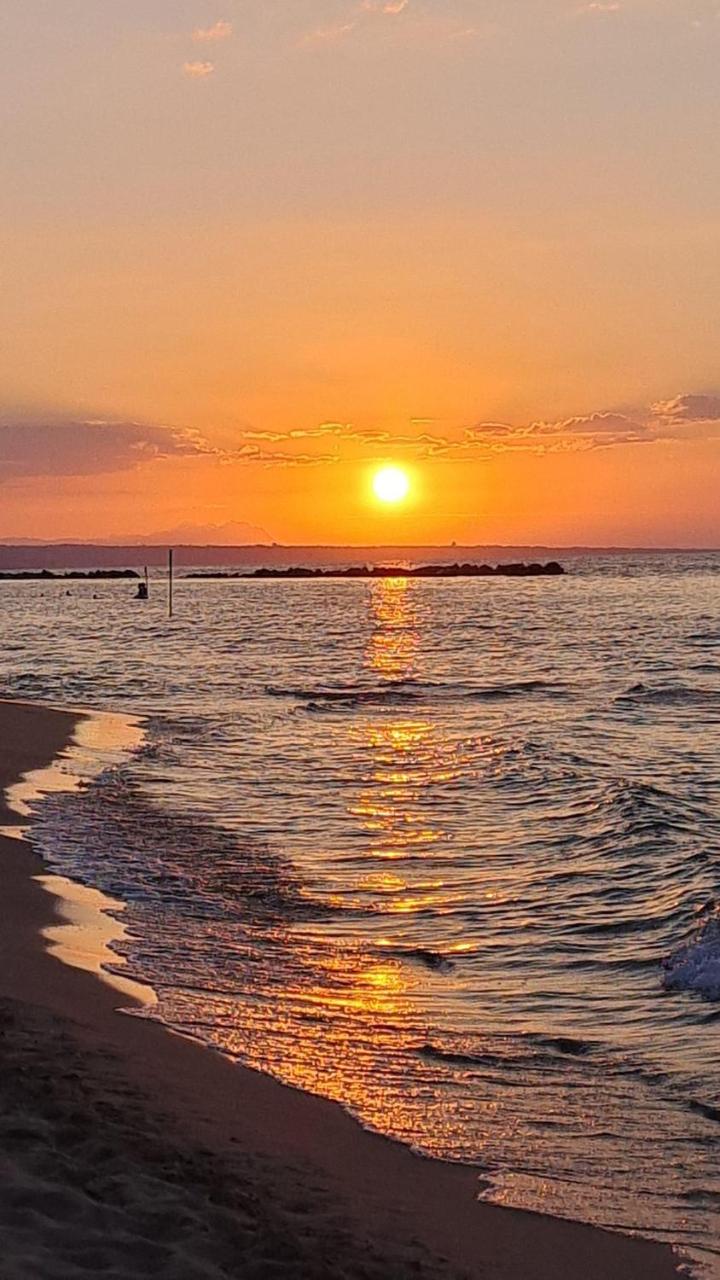 Image: Tramonto Sul Mare
