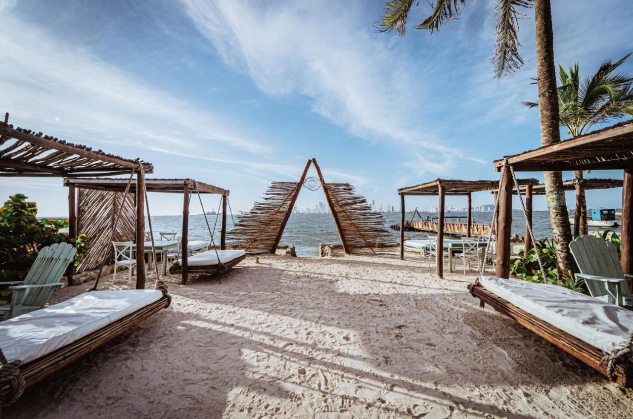 Image: Namaste Beach Club & Hotel