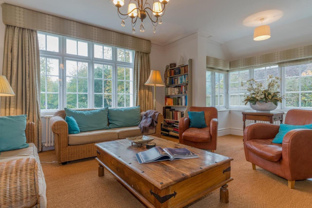 Image: OYO Shanklin Beach Hotel
