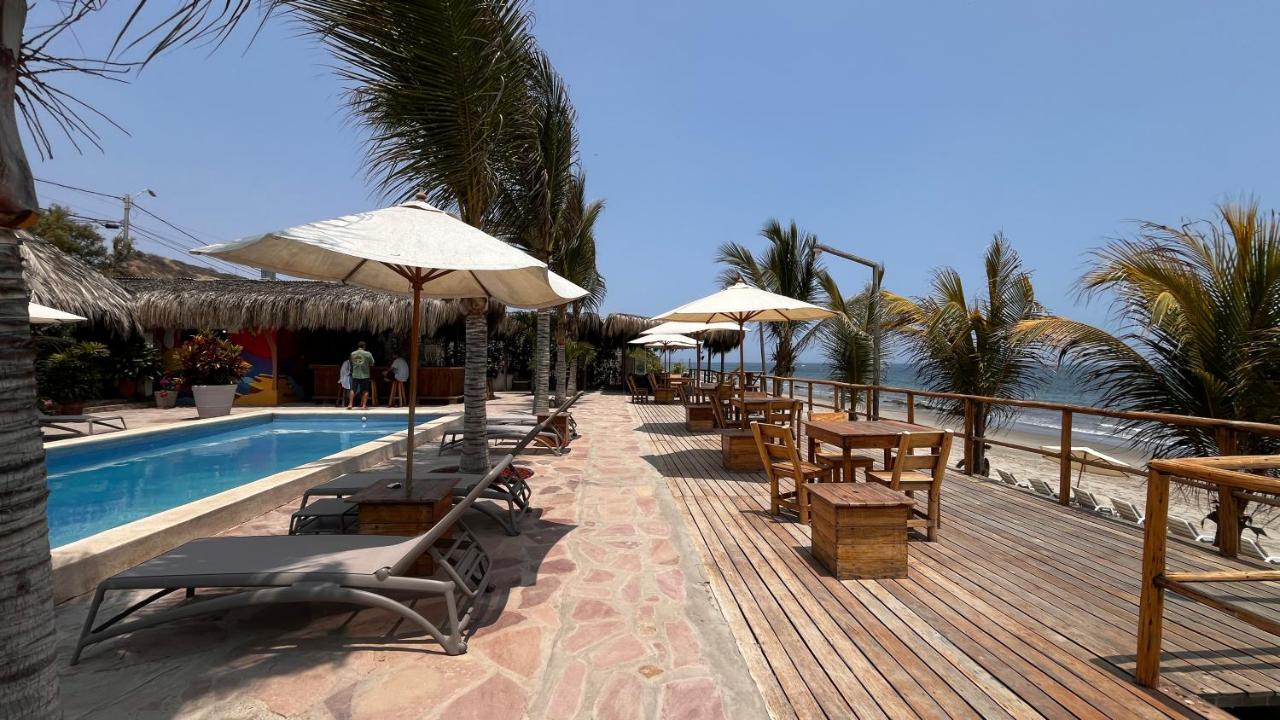 Image: Baja Canoas Hotel