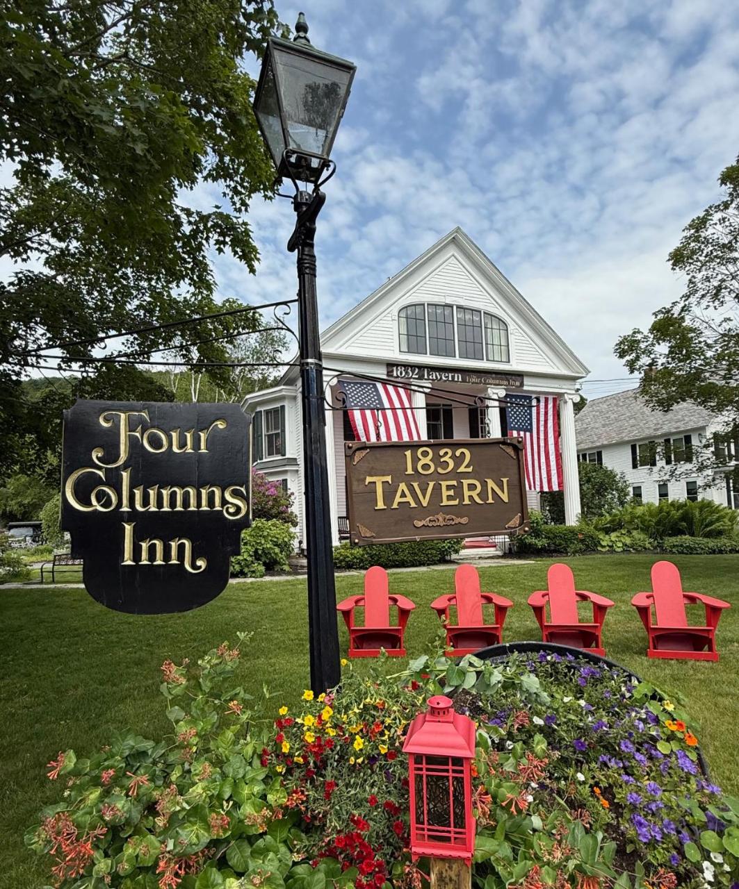 Image: The Four Columns Inn & 1832 Tavern