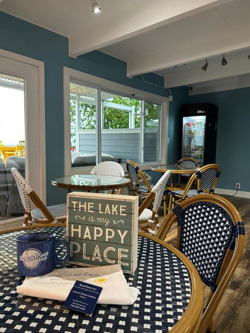 Image: Beachfront Inn