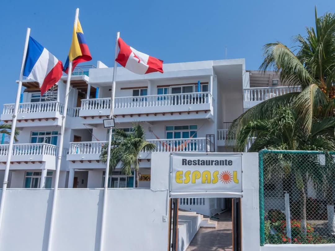 Image: hotel 3 banderas Manzanillo del Mar