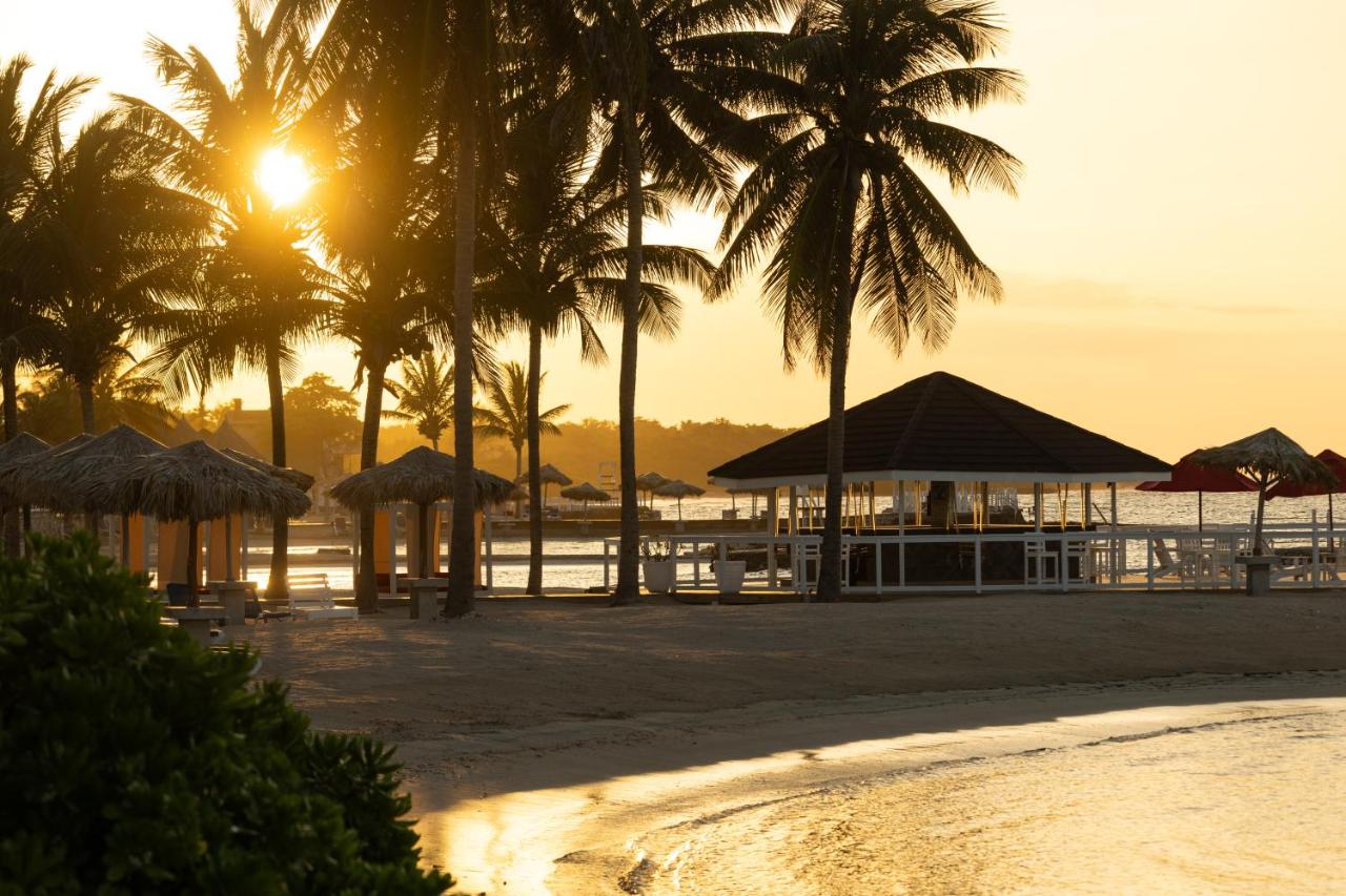 Image: Grand Muthu Runaway Bay