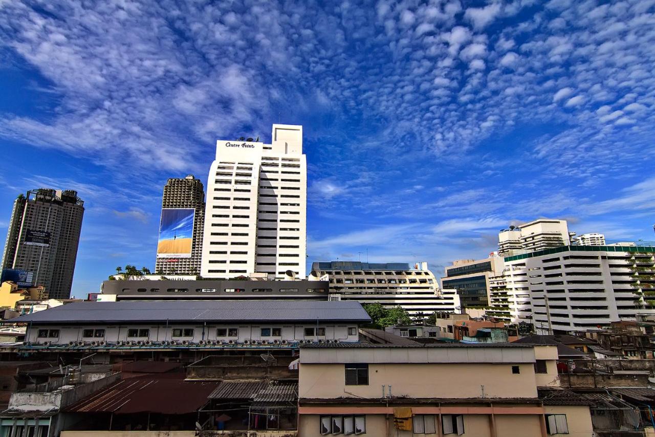 bossotel-bangkok-housity