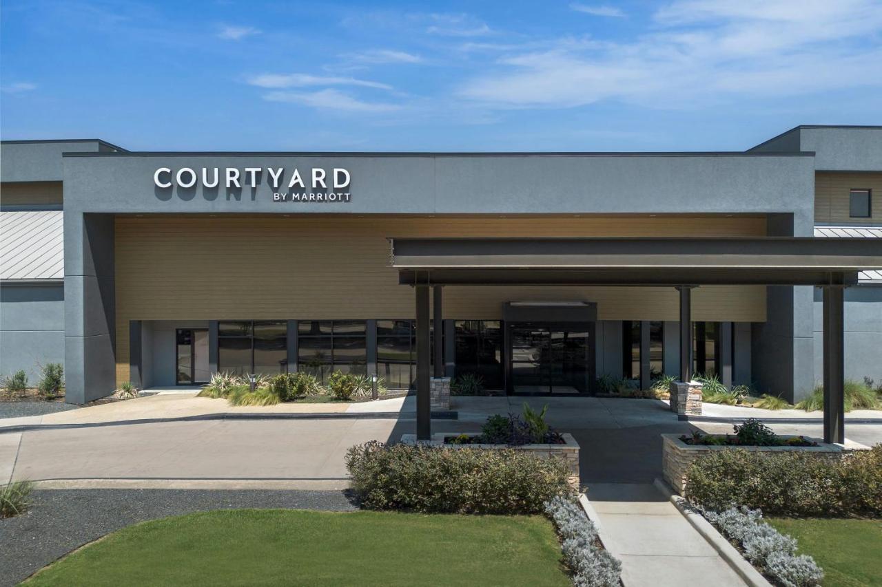 Image: Courtyard by Marriott Dallas DFW Airport North/Irving