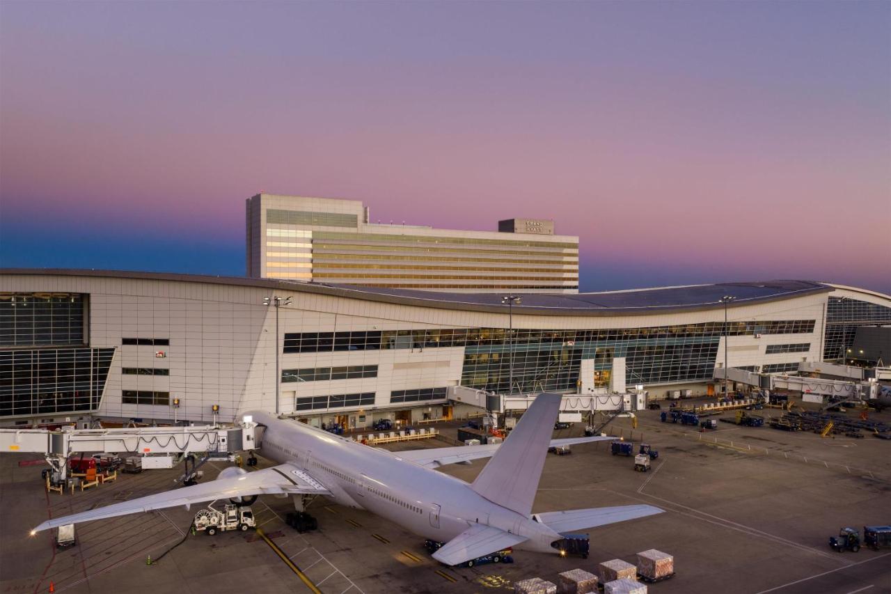 Image: Grand Hyatt DFW Airport