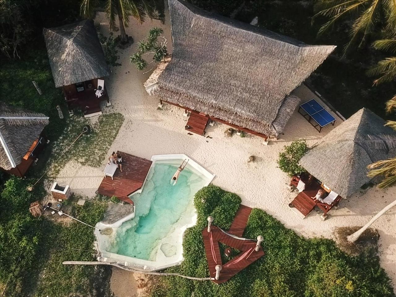 Image: Simeulue Surflodges