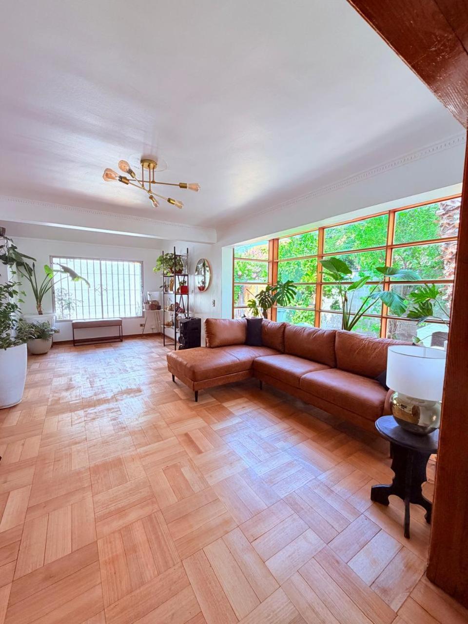 Image: Dos Habitaciones Exclusivas en Hostal Vitacura House