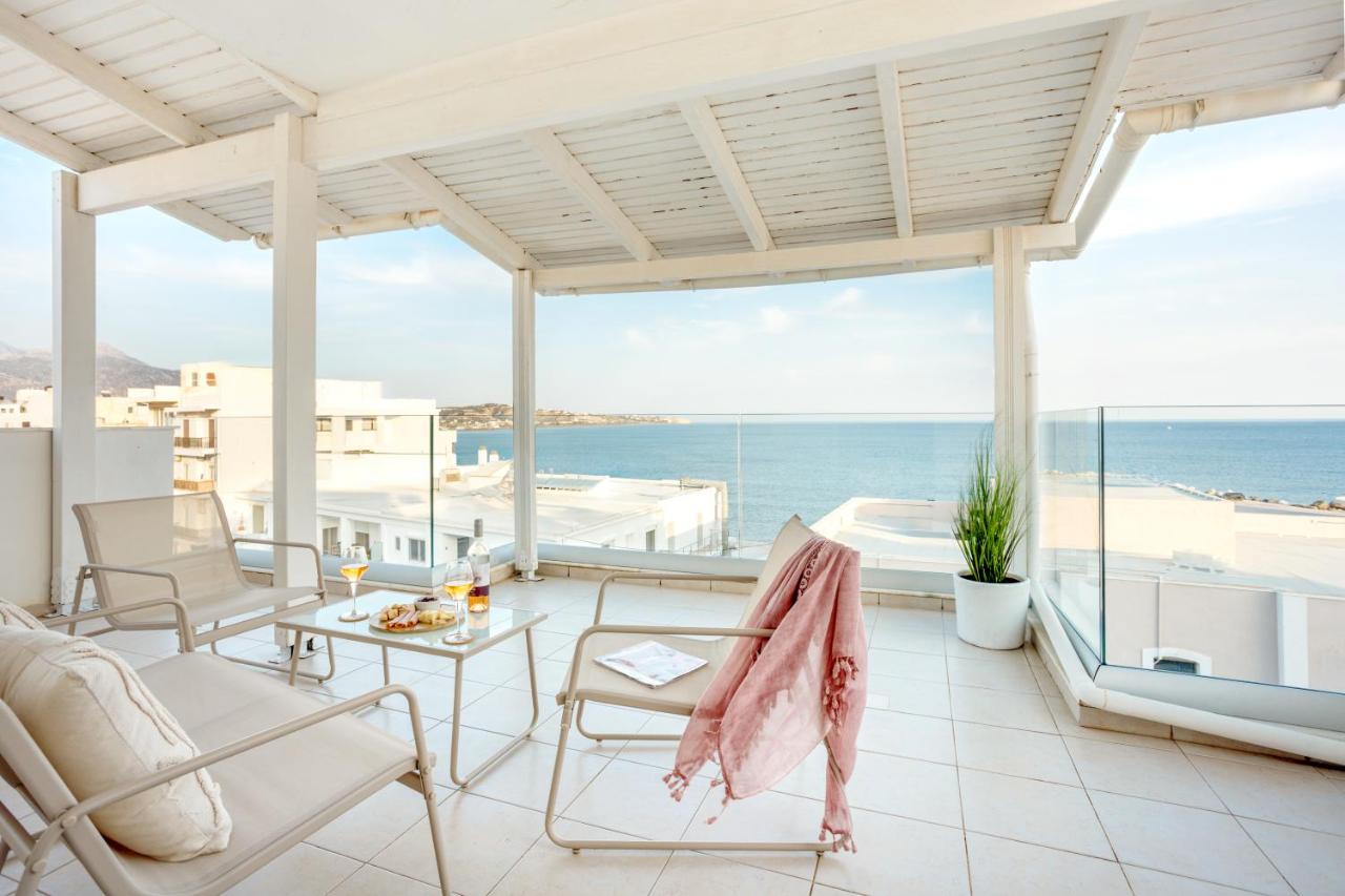 Image: Coral Hotel - Hotelia Hospitality Group