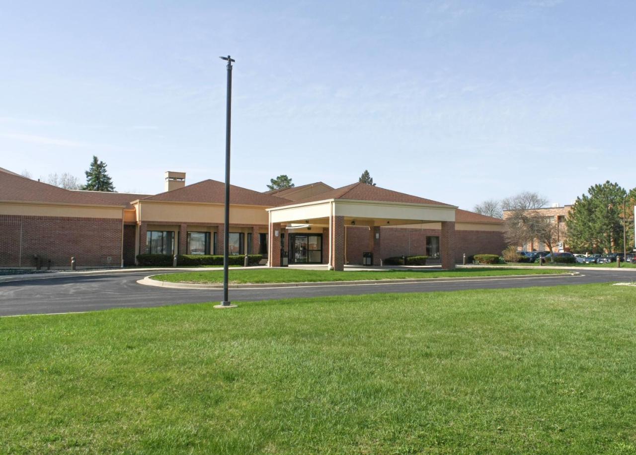 Image: AmericInn by Wyndham Brookfield
