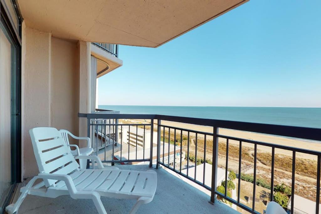 Image: Fountainhead Towers 1204