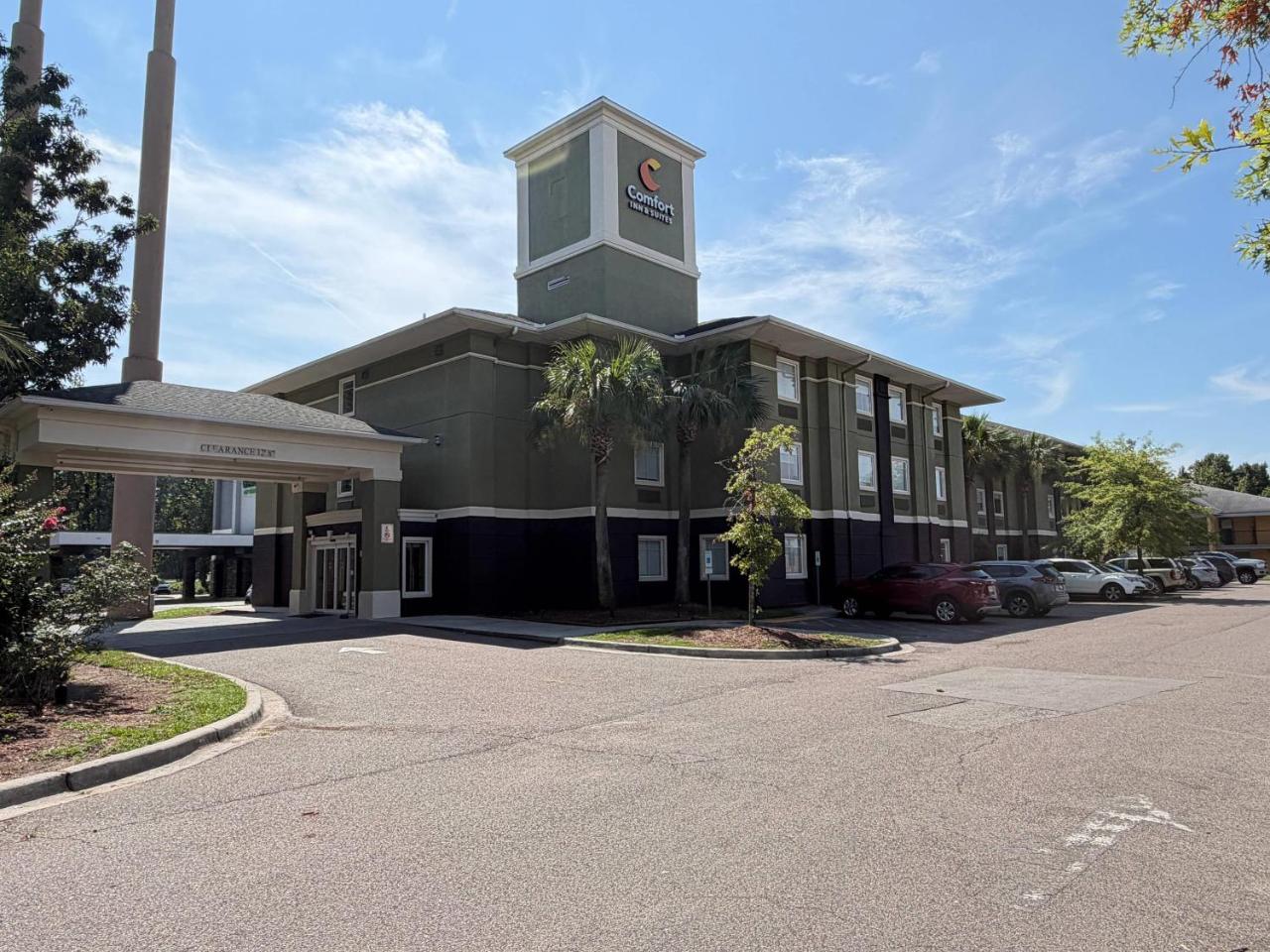 Image: Comfort Inn & Suites Charleston Airport Convention Center
