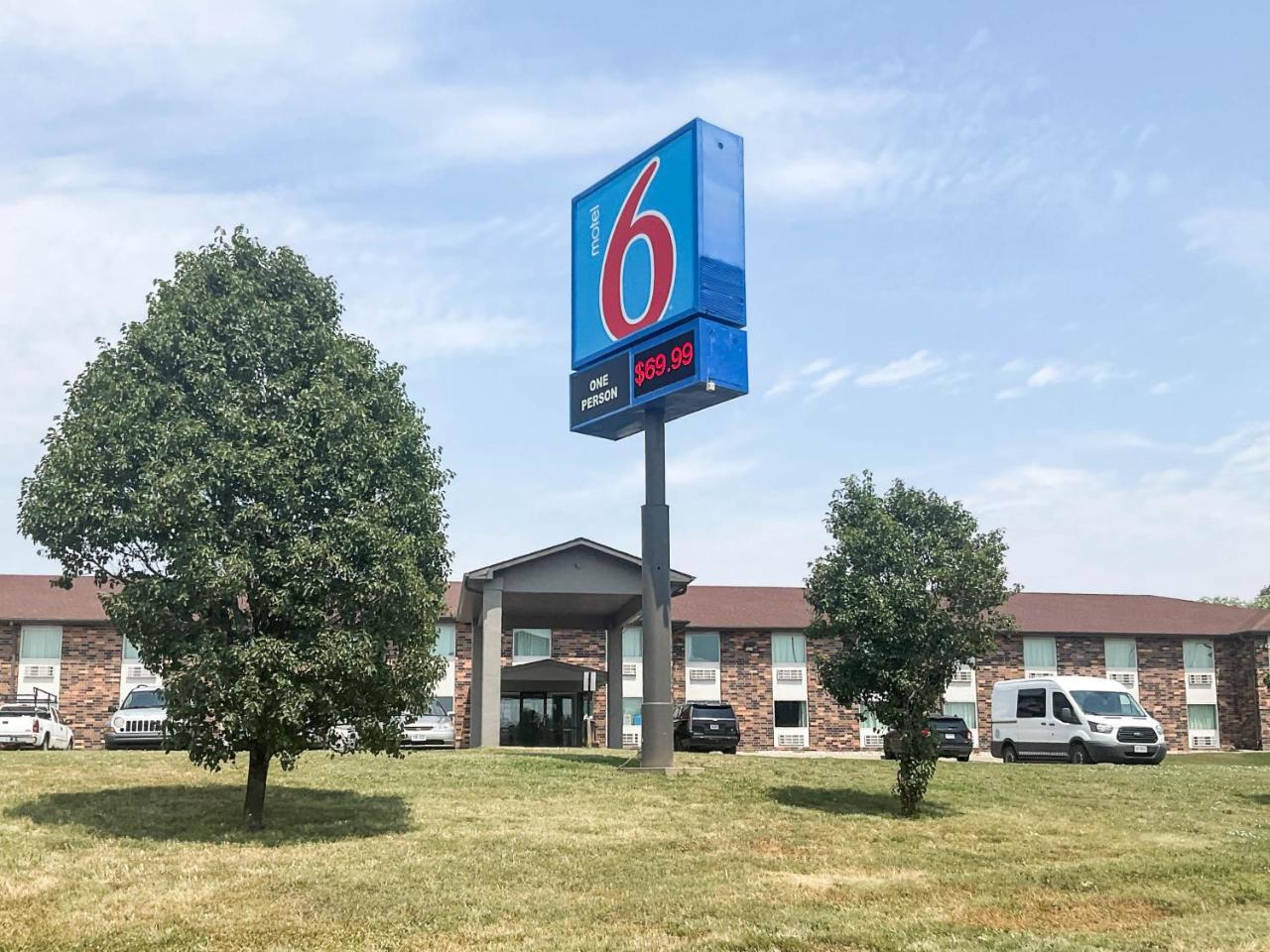 Image: Motel 6 Omaha - Central
