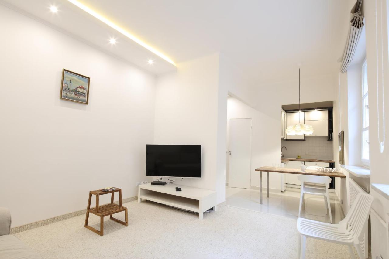 Capital  - Old Town - Housity