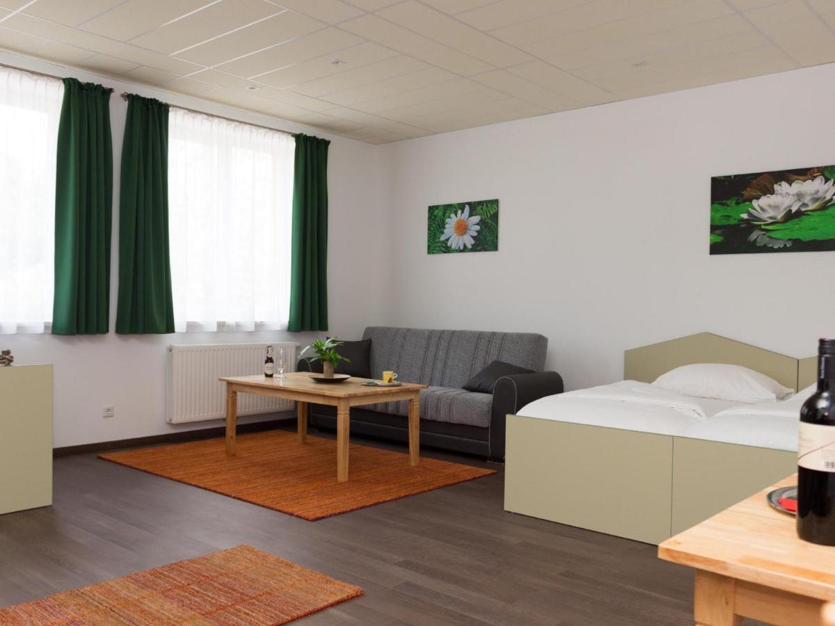 Winrooms Seminar Hotel & Apartments photo