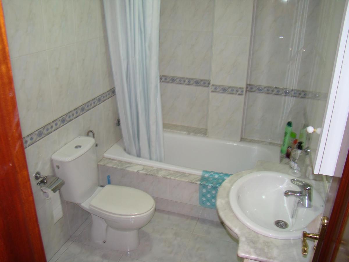 Apartamento Valle Inclán, Vilagarcia de Arousa, Spain ...