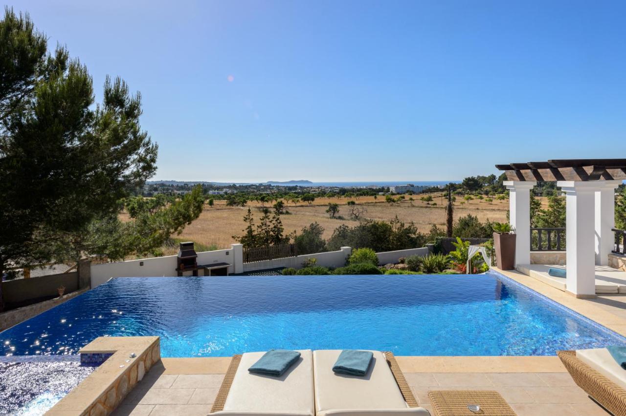 Villa Almond, San Antonio Bay – Updated 2022 Prices