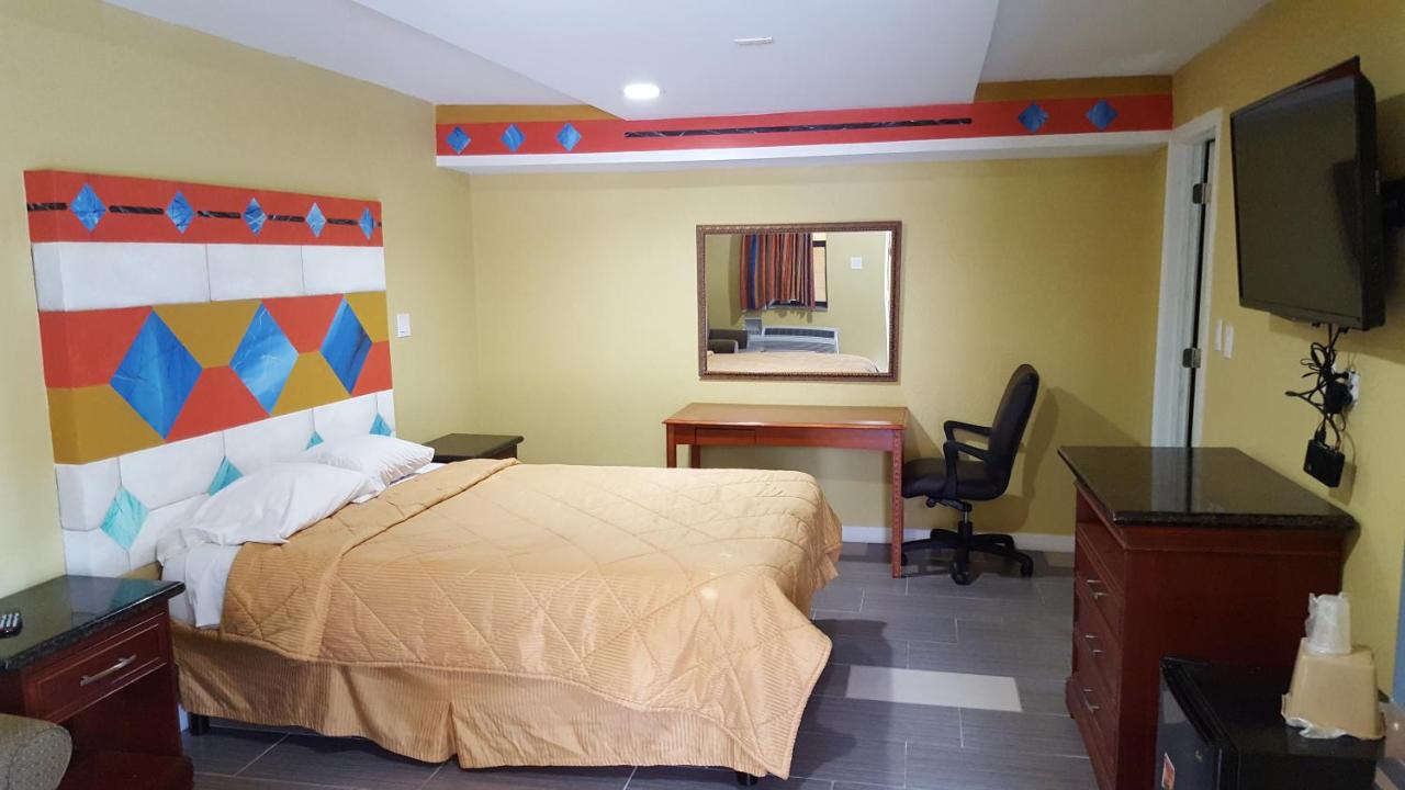 Orange Inn Motel — photo 14