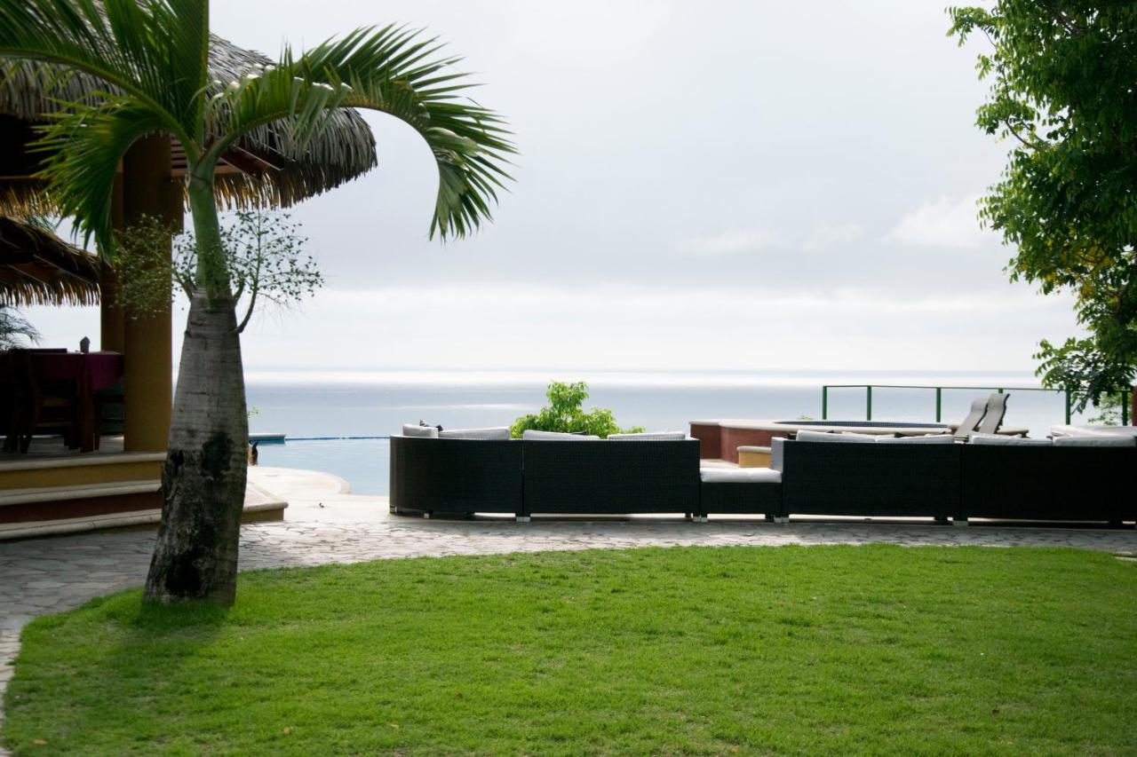 Hotel Vista de Olas photo