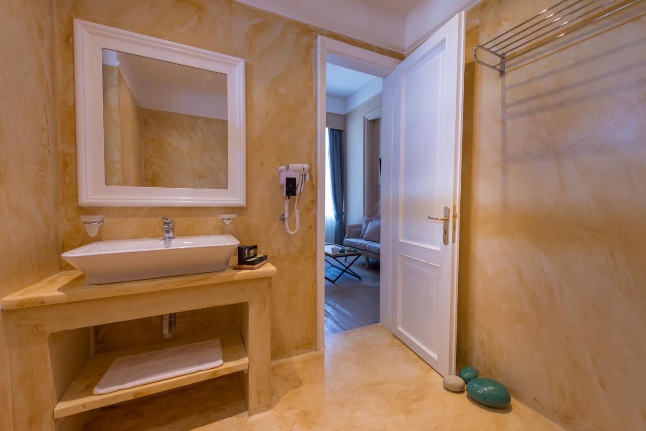 Palladian Home - 3