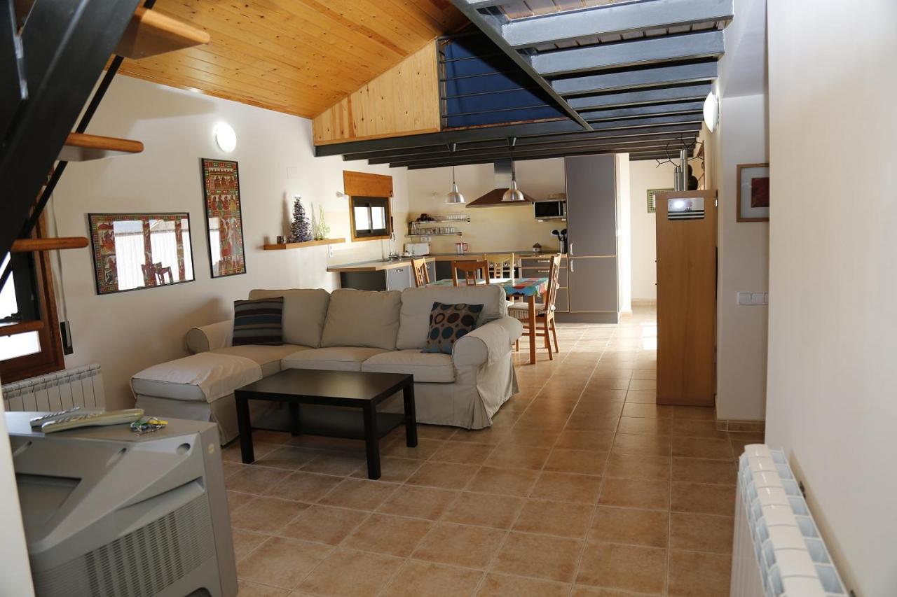 Casa Trillo Apartamentos, Torres del Obispo – Bijgewerkte ...