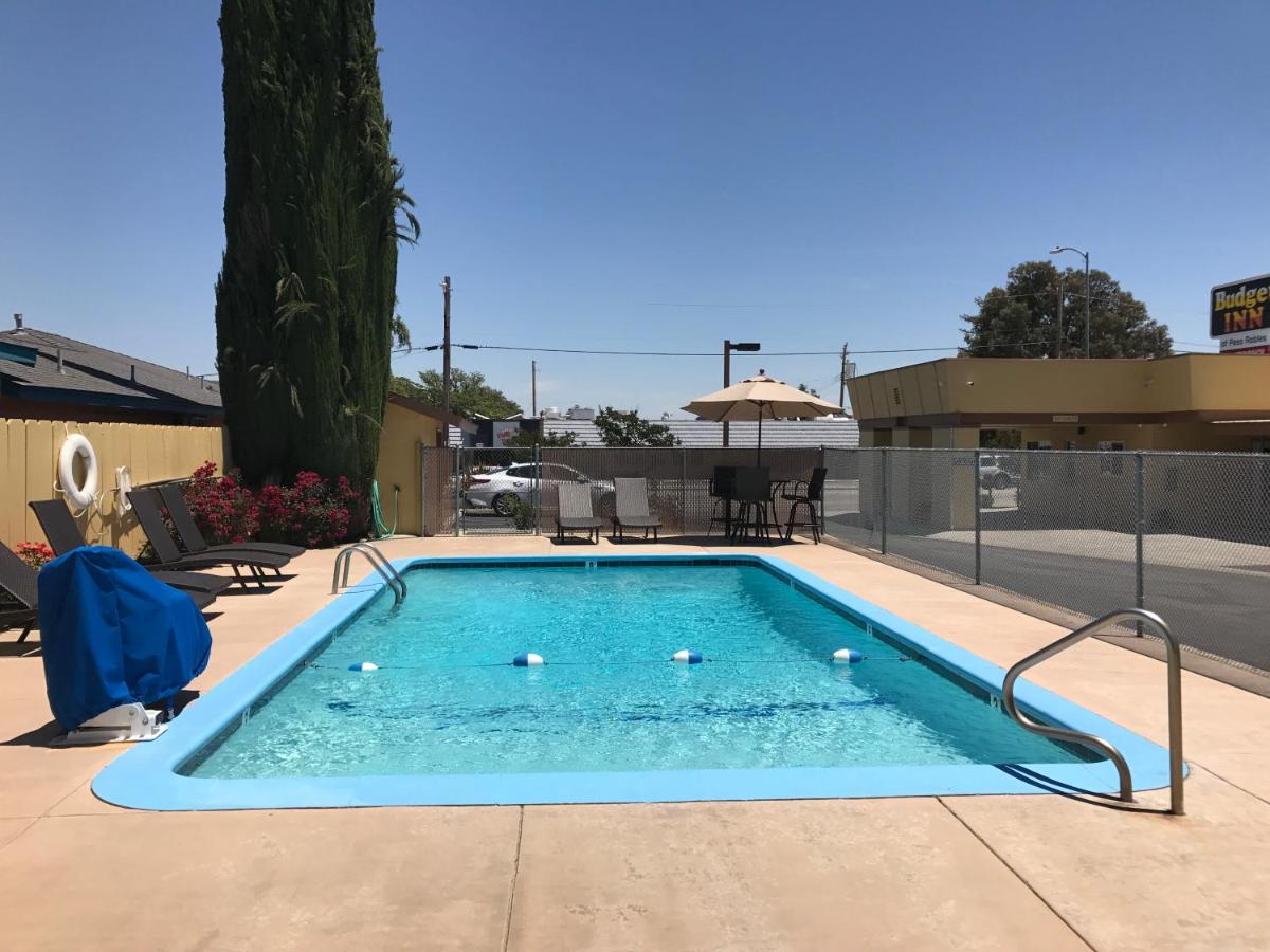 Budget Inn — photo 12