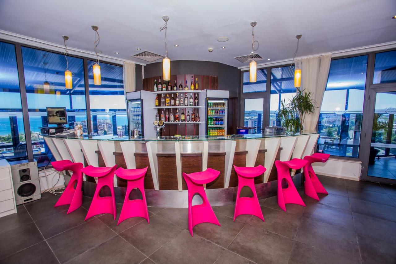 Smartline Meridian Hotel photo