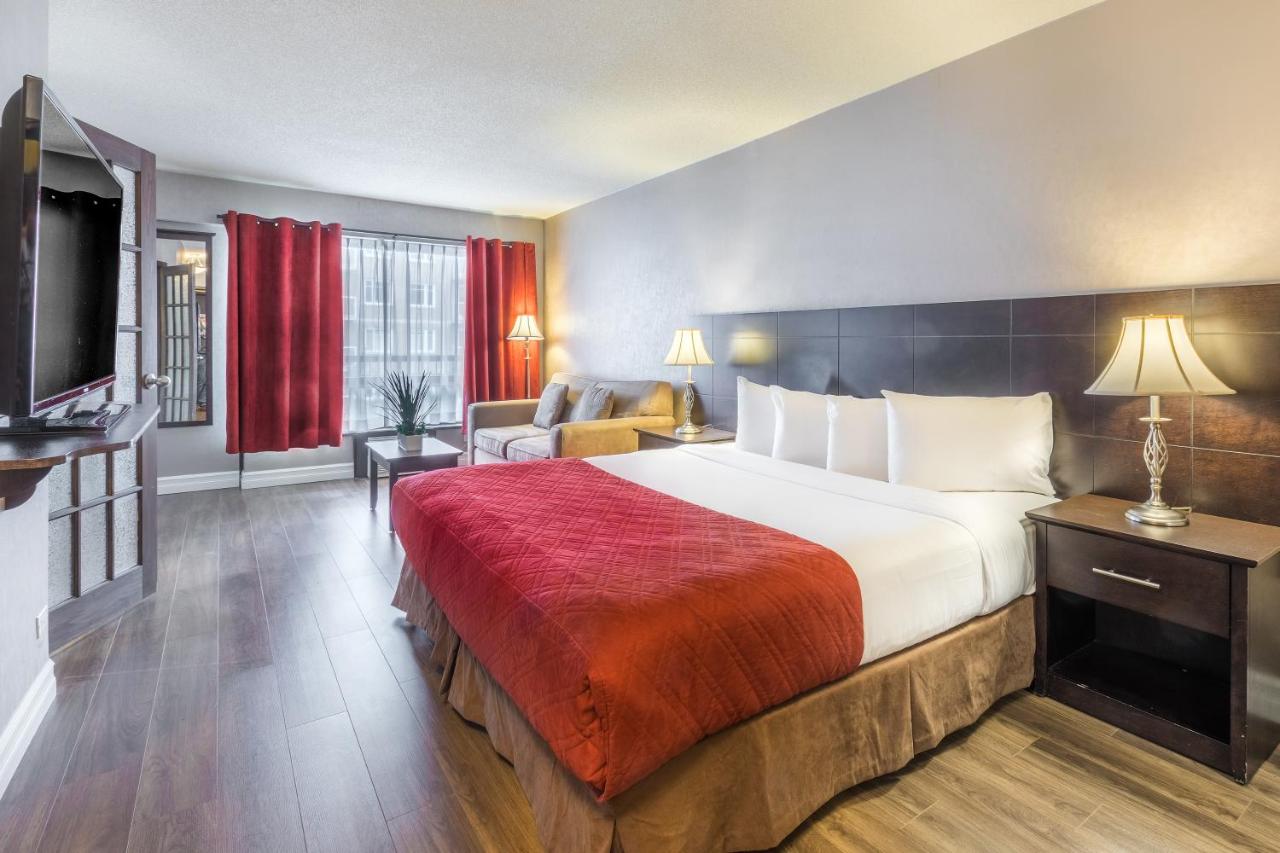 Hotel Universel photo