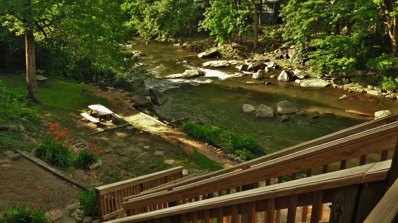 Riverside Lodge at Chimney Rock — photo 23