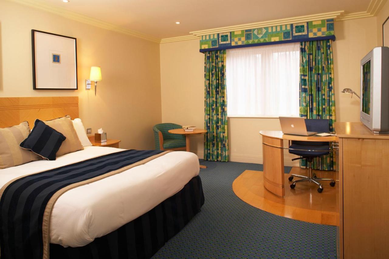 Executive King Room - Non-Smoking