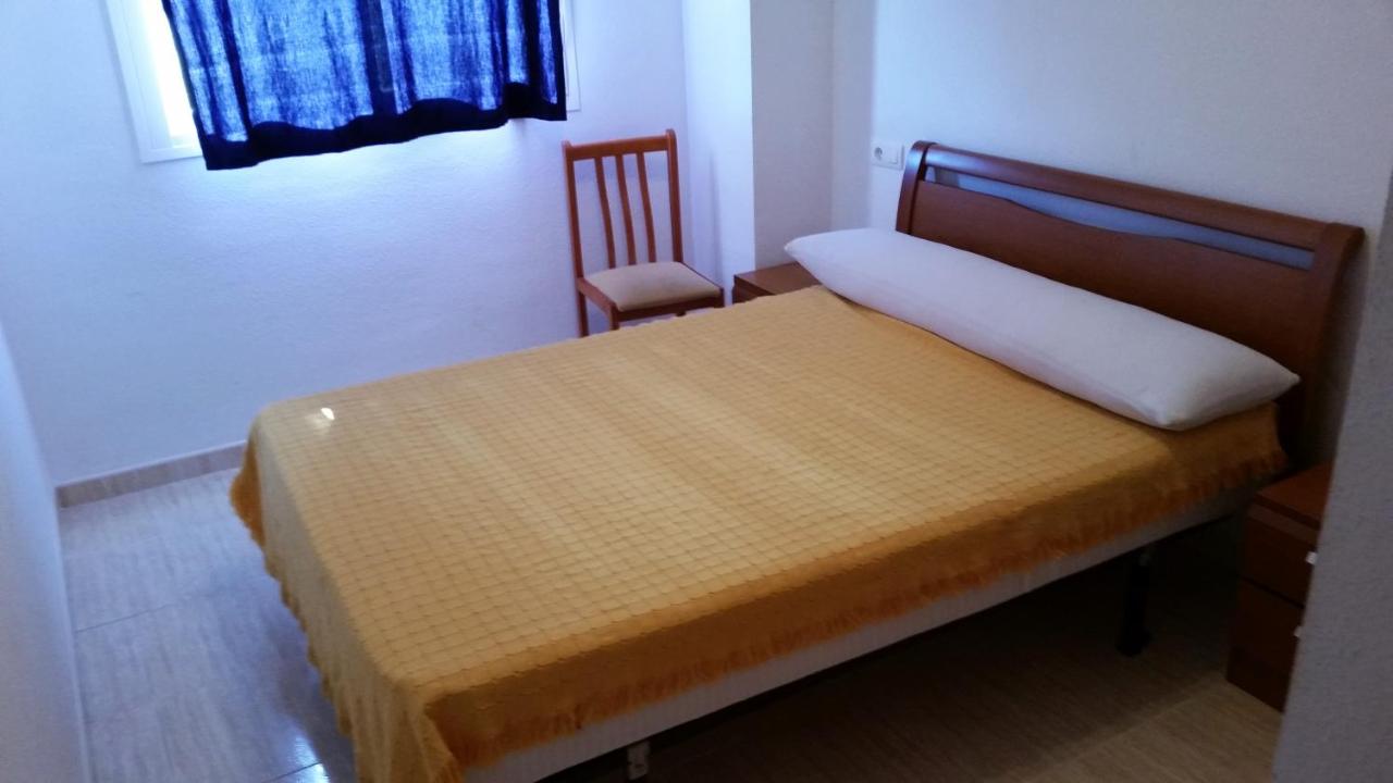 Apartamentos Cosmos (España Oropesa del Mar) - Booking.com