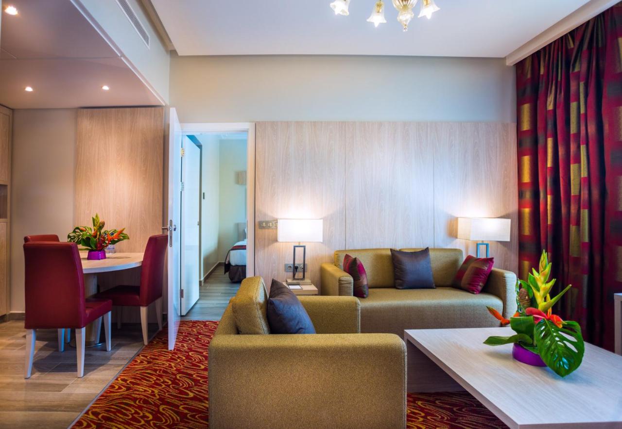 Golden Tulip Le Diplomate photo
