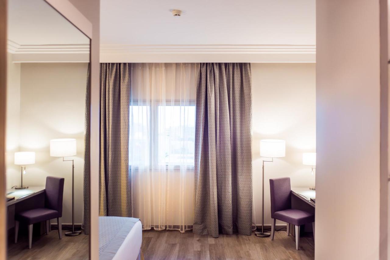 Golden Tulip Le Diplomate photo